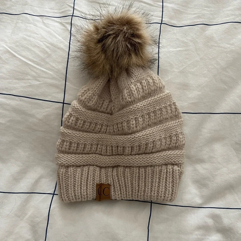 Cozy Knit Pom-Pom Beanie - Tan